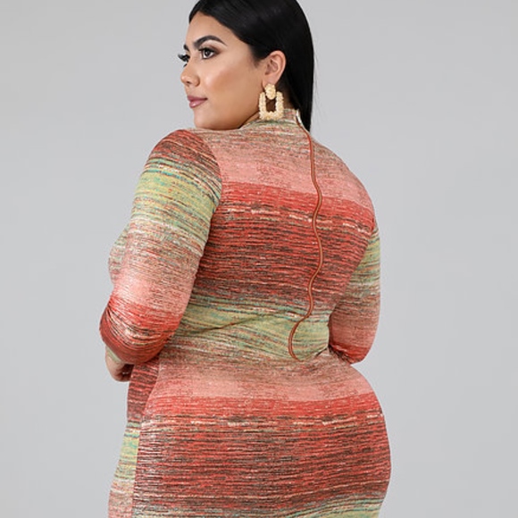 Plus Size Dress - Picture 3 of 3